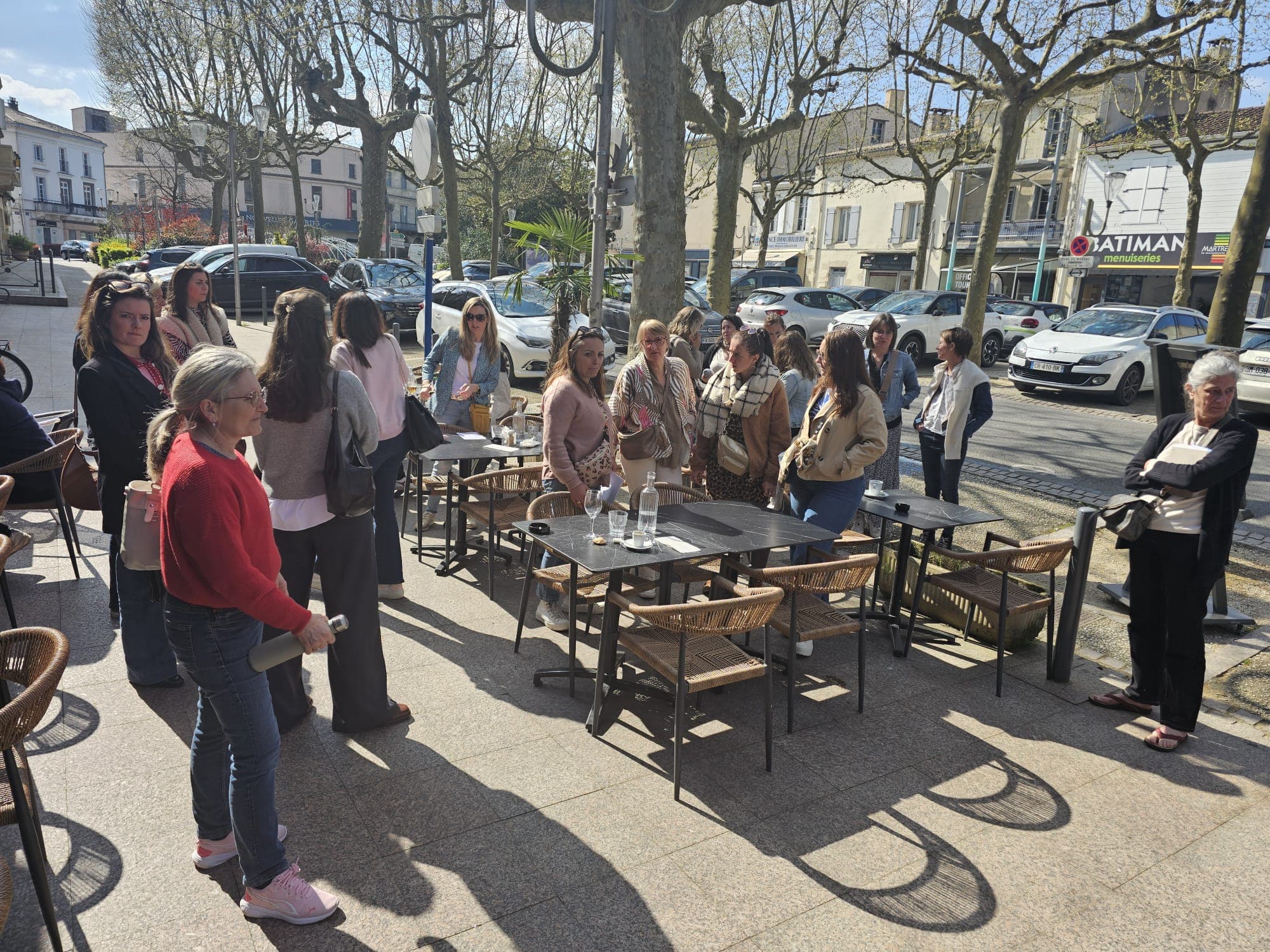Moment partagé entre membres de Sud Girond'Elles